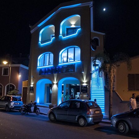 Hotel Maria Golfo Aranci Buitenkant foto